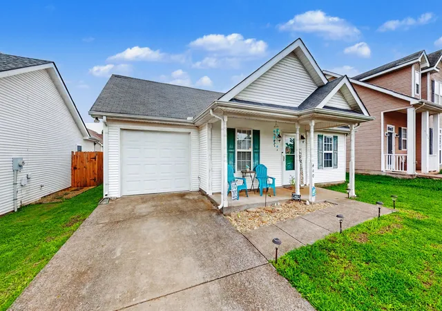 2nd image of 440 Drexel Ct, Murfreesboro, TN 37128 | MLS# 3304159