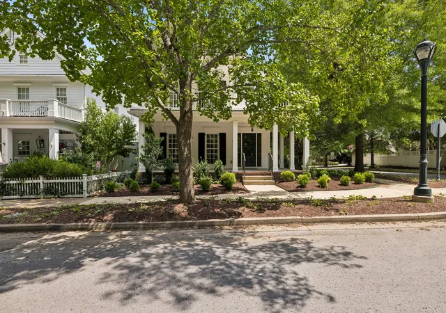 Photo 2 of Sale Pending at 312 Starling Ln, Franklin, TN 37064 | MLS# 3499619 | Listing updated on 2026-09-04