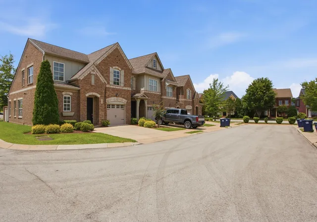 Photo 3 of Townhouse for sale at 1970 Newark Ln, Thompsons Station, TN 37179 | MLS# 3288016 | Listing updated on 2026-09-06