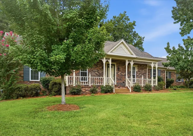Photo 1 of Sale Pending at 3204 Brookmont Cir, Antioch, TN 37013 | MLS# 3288008 | Listing updated on 2026-10-03