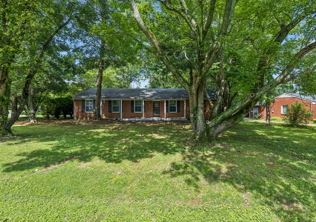 1st image of 1810 Foxdale Dr, Murfreesboro, TN 37130 | MLS# 3302287