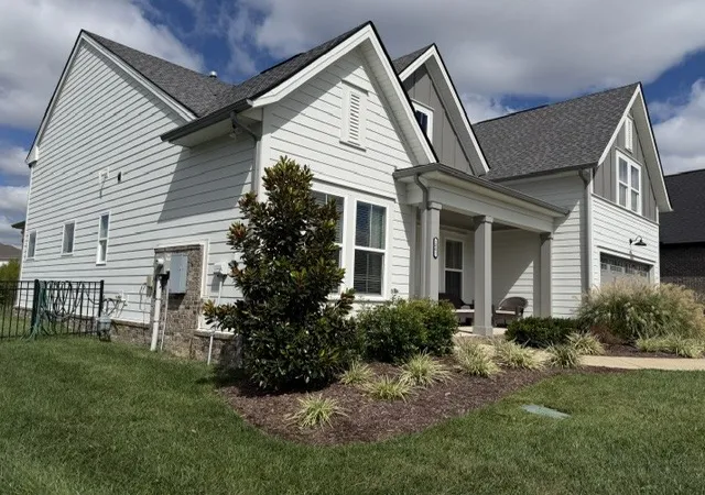 Photo 2 of Single family home for sale at 2001 S Byrnes St, Smyrna, TN 37167 | MLS# 3288103 | Listing updated on 2026-09-25