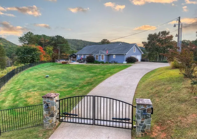 4th image of 334 Belaire Dr, Copperhill, TN 37317 | MLS# 3338508