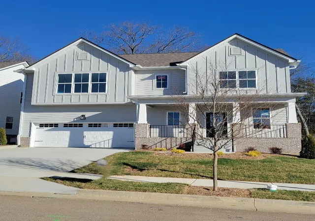 Photo 1 of Single family home for sale at 4705 Perth Ln, Nolensville, TN 37135 | MLS# 3288072 | Listing updated on 2026-07-18