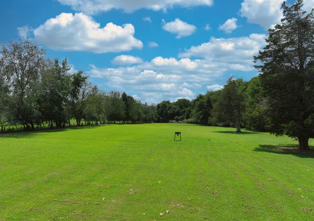 Photo 4 of Single family home for sale at 1544 Neelys Bnd Rd, Madison, TN 37115 | MLS# 3288145 | Listing updated on 2026-09-13