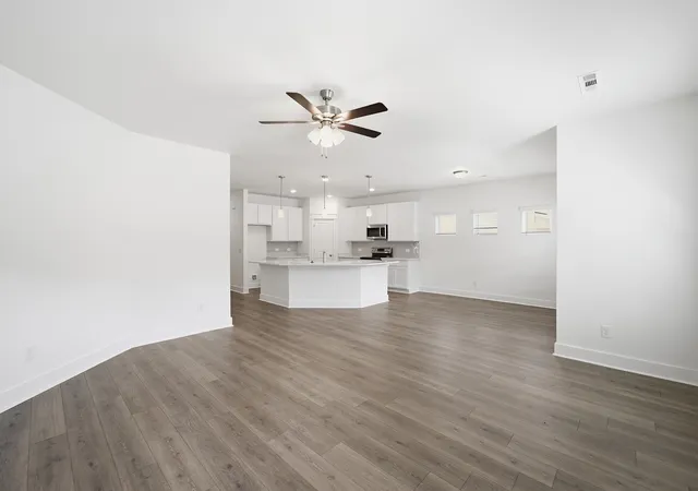 Photo 2 of Single family home for sale at 26 Fairlawn Dr, Fairview, TN 37062 | MLS# 3288158 | Listing updated on 2026-08-07
