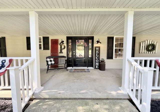 Photo 2 of Sale Pending at 10650 Lascassas Pike, Milton, TN 37118 | MLS# 3288437 | Listing updated on 2026-08-25