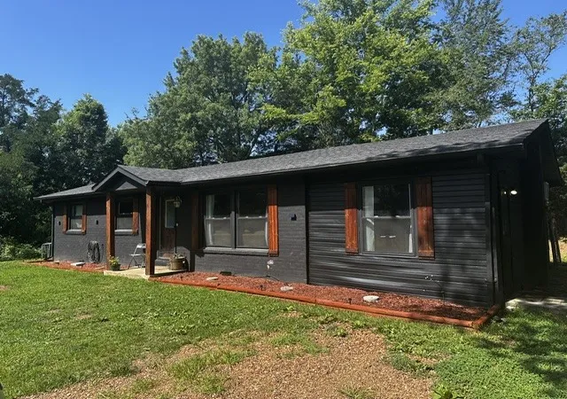 Photo 2 of Single family home for sale at 205 Locust Dr, Erin, TN 37061 | MLS# 3288224 | Listing updated on 2026-09-01
