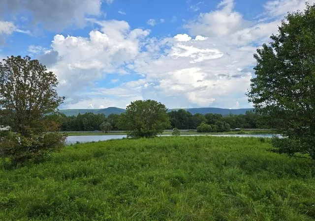 5th image of 1 Spring Lake Dr, Dunlap, TN 37327 | MLS# 3315493