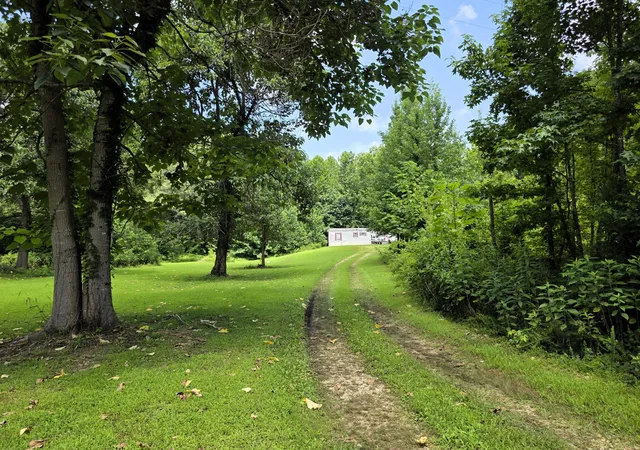 2nd image of 865 Hatley Rd, Holladay, TN 38341 | MLS# 3288265