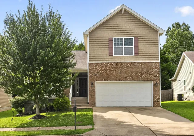Photo 2 of Single family home for sale at 1609 Highwater Dr, Antioch, TN 37013 | MLS# 3288252 | Listing updated on 2026-09-14