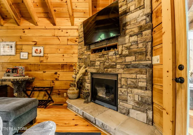 3rd image of 505 Hoot Owl Way, Gatlinburg, TN 37738 | MLS# 3288280