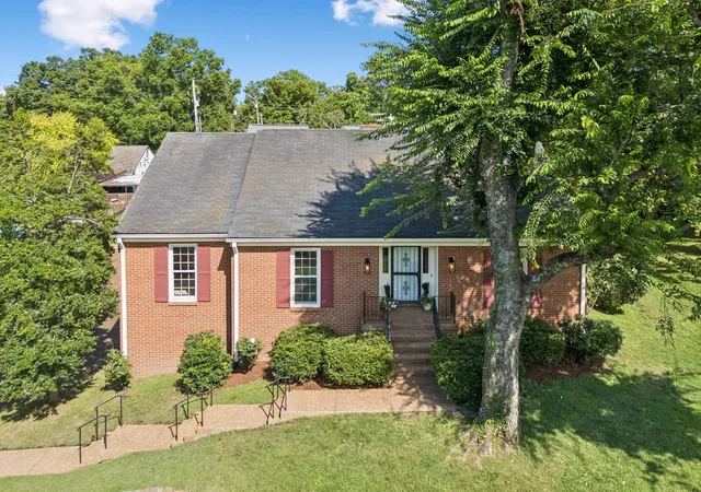 4th image of 4327 Belmont Park Ter, Nashville, TN 37215 | MLS# 3500792