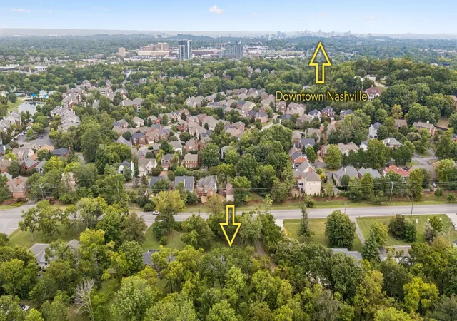 Photo 4 of Single family home for sale at 1511 Harding Pl, Nashville, TN 37215 | MLS# 3520474 | Listing updated on 2026-09-19
