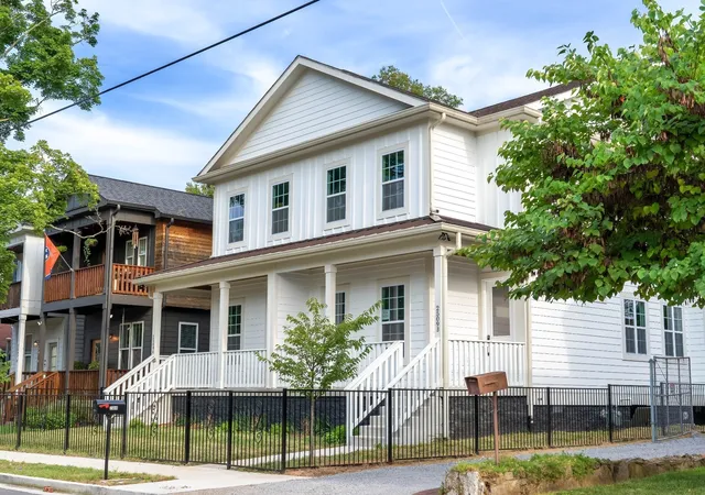 Photo 1 of Townhouse for sale at 2509b Scovel St, Nashville, TN 37208 | MLS# 3298150 | Listing updated on 2026-07-21