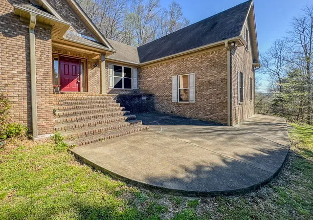 3rd image of 410 Britton Hollow Rd, Pulaski, TN 38478 | MLS# 3288328