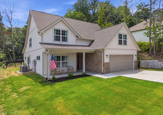 3rd image of 6514 Flagstone Dr, Ooltewah, TN 37363 | MLS# 3288342