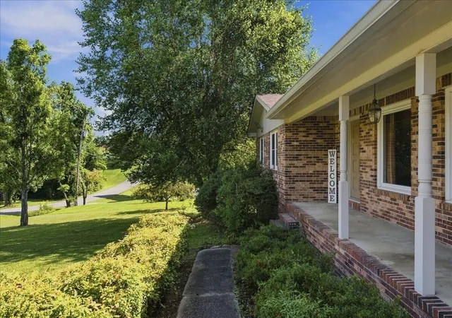 Photo 3 of Single family home for sale at 1232 Hall Dr, Bridgeport, AL 35740 | MLS# 3288361 | Listing updated on 2026-10-15