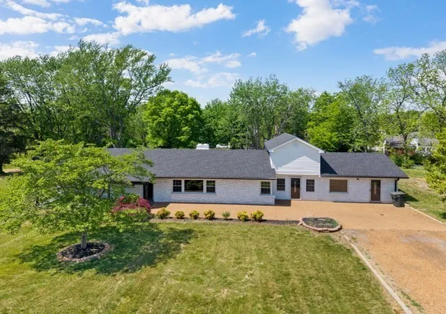 1st image of 1503 5th Ave W, Springfield, TN 37172 | MLS# 3288377