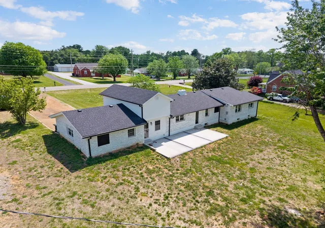 3rd image of 1503 5Th Ave W, Springfield, TN 37172 | MLS# 3288377