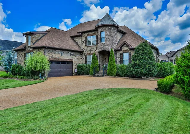 1st image of 112 Myrtlewood Ln, Hendersonville, TN 37075 | MLS# 3304798