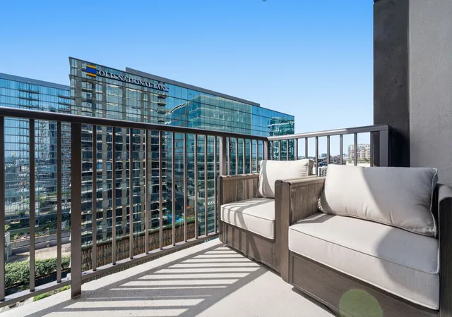 Photo 3 of Condo for sale at 1212 Demonbreun St #1506, Nashville, TN 37203 | MLS# 3288407 | Listing updated on 2026-08-29