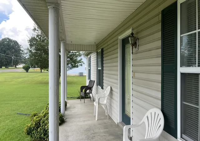 4th image of 9124 Hwy 20, Summertown, TN 38483 | MLS# 3302004