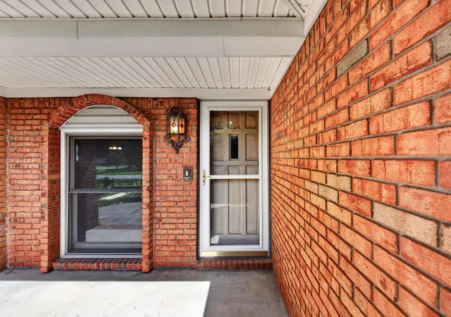 4th image of 1117 Black Oak Ln, Hopkinsville, KY 42240 | MLS# 3288478