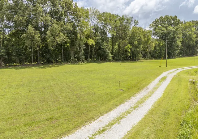 5th image of 356 Jett Dr, Clifton, TN 38425 | MLS# 3288418