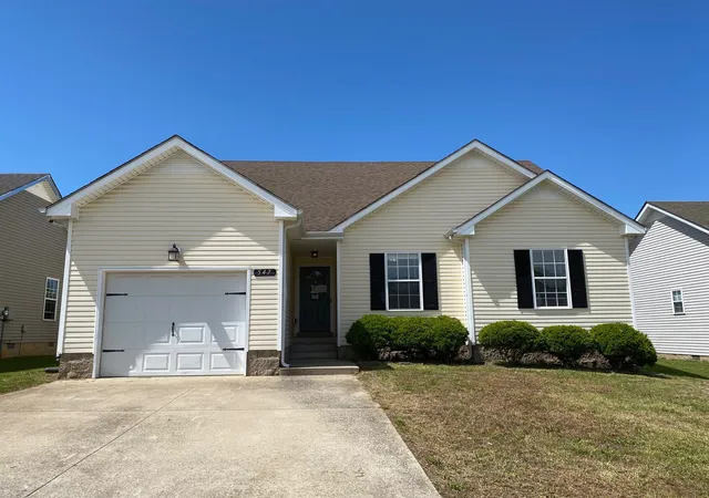 Photo 1 of Sale Pending at 547 Fox Trot Dr, Clarksville, TN 37042 | MLS# 3288416 | Listing updated on 2026-10-07
