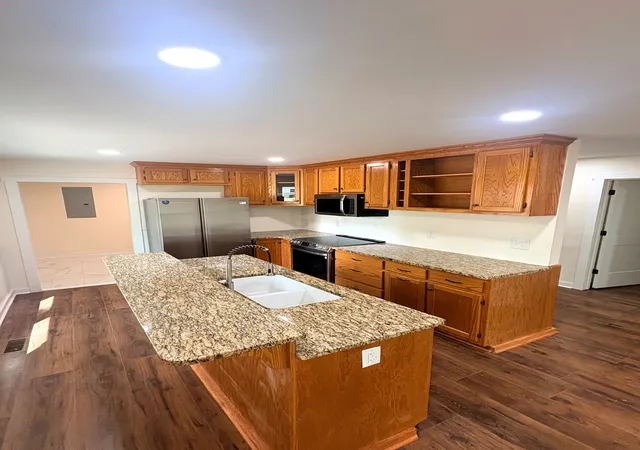 Photo 2 of Single family home for sale at 205 Tulsa Ave, Tullahoma, TN 37388 | MLS# 3288569 | Listing updated on 2026-10-07