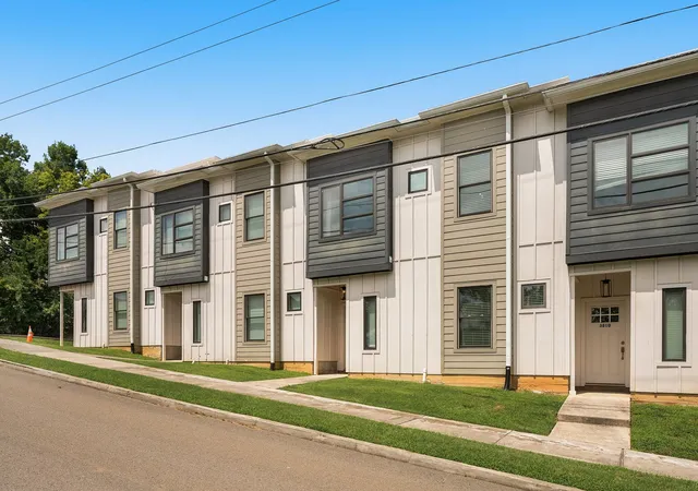 Photo 3 of Townhouse for sale at 3808 Hutson Ave, Nashville, TN 37216 | MLS# 3297802 | Listing updated on 2026-07-23