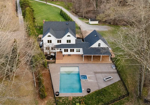 Photo 4 of Single family home for sale at 3863 Saundersville Fry Rd, Mount Juliet, TN 37122 | MLS# 3299352 | Listing updated on 2026-08-21