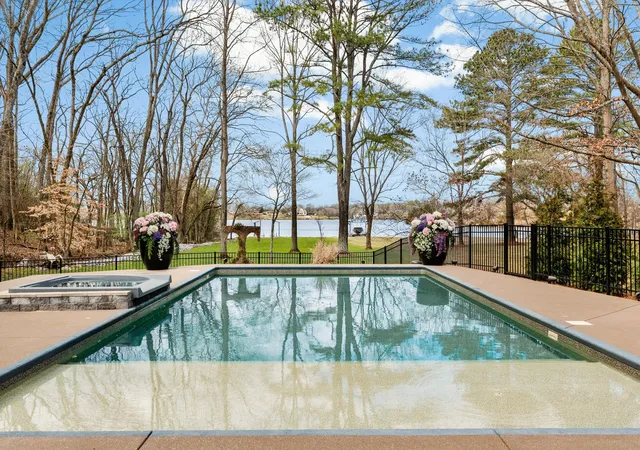 Photo 1 of Single family home for sale at 3863 Saundersville Fry Rd, Mount Juliet, TN 37122 | MLS# 3299352 | Listing updated on 2026-10-22