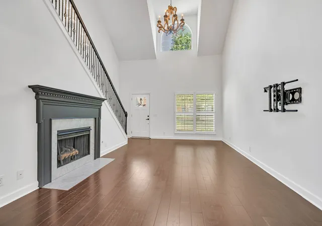 Photo 3 of Single family home for sale at 2717 Rosedale Pl, Nashville, TN 37211 | MLS# 3306276 | Listing updated on 2026-08-22