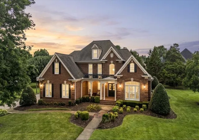 Photo 1 of Single family home for sale at 9867 Windrose Cir, Chattanooga, TN 37421 | MLS# 3612264 | Listing updated on 2026-10-06