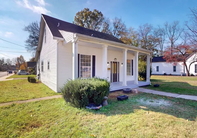 2nd image of 556 E Vine St, Murfreesboro, TN 37130 | MLS# 3298058