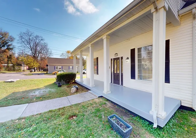 3rd image of 556 E Vine St, Murfreesboro, TN 37130 | MLS# 3298058