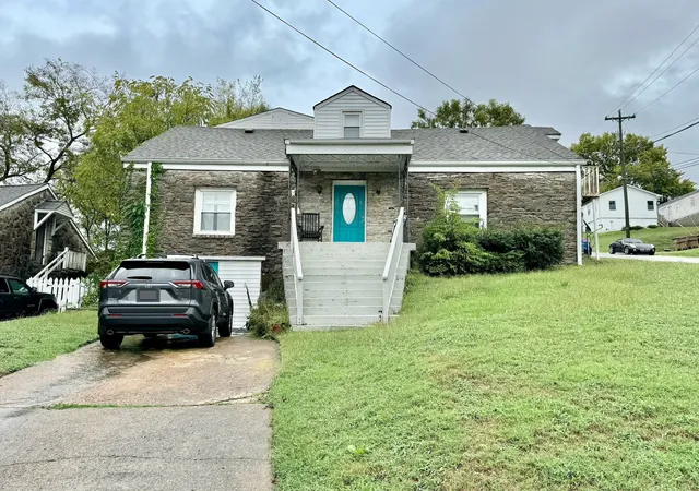 1st image of 300 37th Ave N, Nashville, TN 37209 | MLS# 3288626