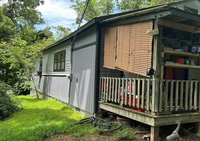 2nd image of 114 Lincoln St, Big Sandy, TN 38221 | MLS# 3288649