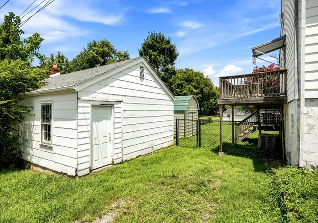 32nd image of 229 Wagoner St, Sparta, TN 38583 | MLS# 3288841