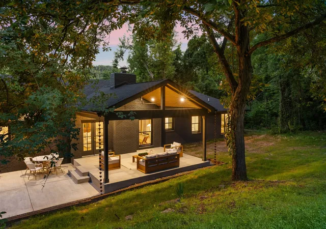 Photo 4 of Sale Pending at 836 Forest Hills Dr, Nashville, TN 37220 | MLS# 3305492 | Listing updated on 2026-09-03