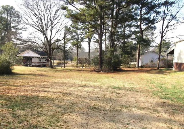 13th image of 583 N Broad St, Lexington, TN 38351 | MLS# 3297790