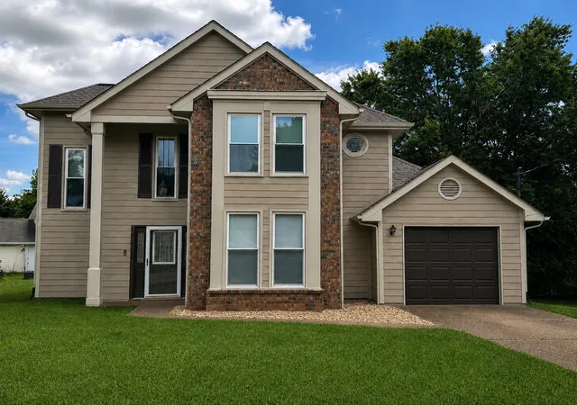 Single family home for sale at 107 Agee Ct, Hendersonville, TN 37075 | MLS# 3311790