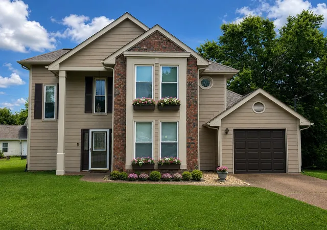 Photo 1 of Single family home for sale at 107 Agee Ct, Hendersonville, TN 37075 | MLS# 3311790 | Listing updated on 2026-10-02