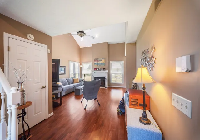 Photo 4 of Single family home for sale at 107 Agee Ct, Hendersonville, TN 37075 | MLS# 3311790 | Listing updated on 2026-10-02