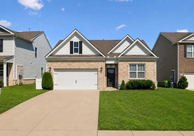 Photo 1 of Single family home for sale at 7098 Sunny Parks Dr, White House, TN 37188 | MLS# 3306111 | Listing updated on 2026-09-17