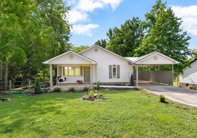 1st image of 97 Bay Ln, Cadiz, KY 42211 | MLS# 3304553