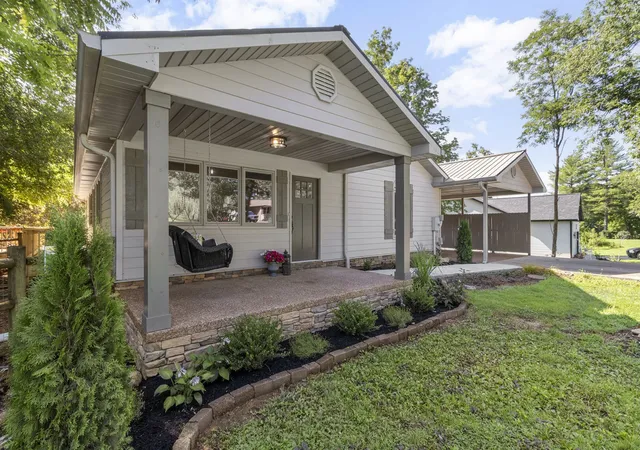 2nd image of 97 Bay Ln, Cadiz, KY 42211 | MLS# 3304553