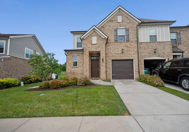 Photo 1 of Townhouse for sale at 110 Bluestem Ct, Lebanon, TN 37090 | MLS# 3299497 | Listing updated on 2026-09-08
